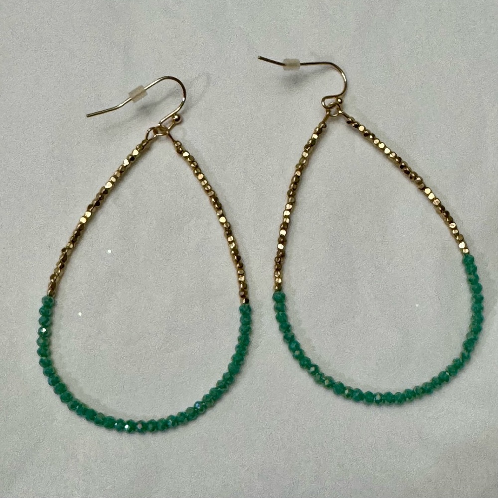 Beaded Gold and Green Teardrop Earrings NWOT